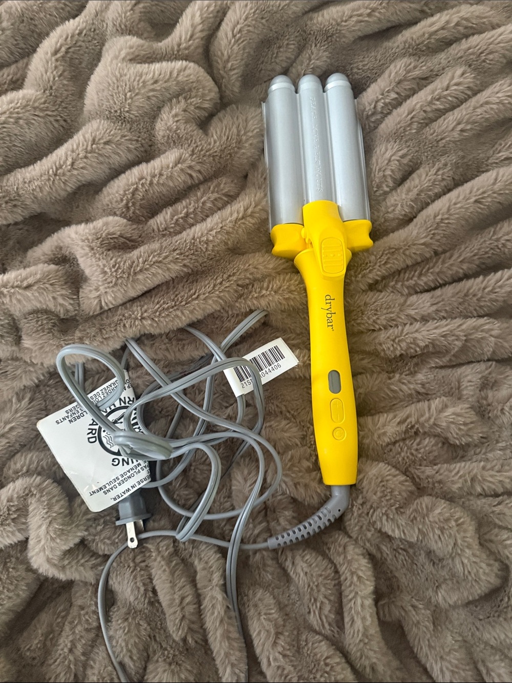 Drybar Triple Barrel Waver